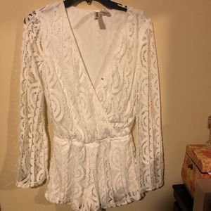White lace Jumpsuit